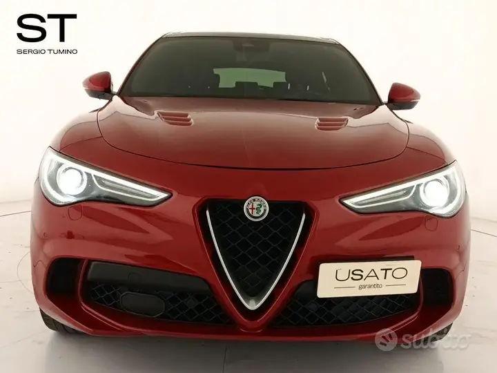 Alfa Romeo Stelvio 2018 photo 2