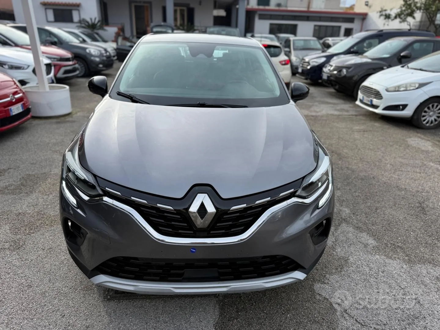 Renault Captur 2021 photo 2