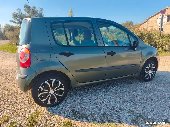 Renault Modus 2005 photo 2