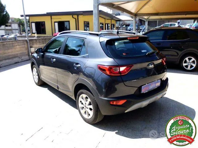 Kia Stonic 2018 photo 5