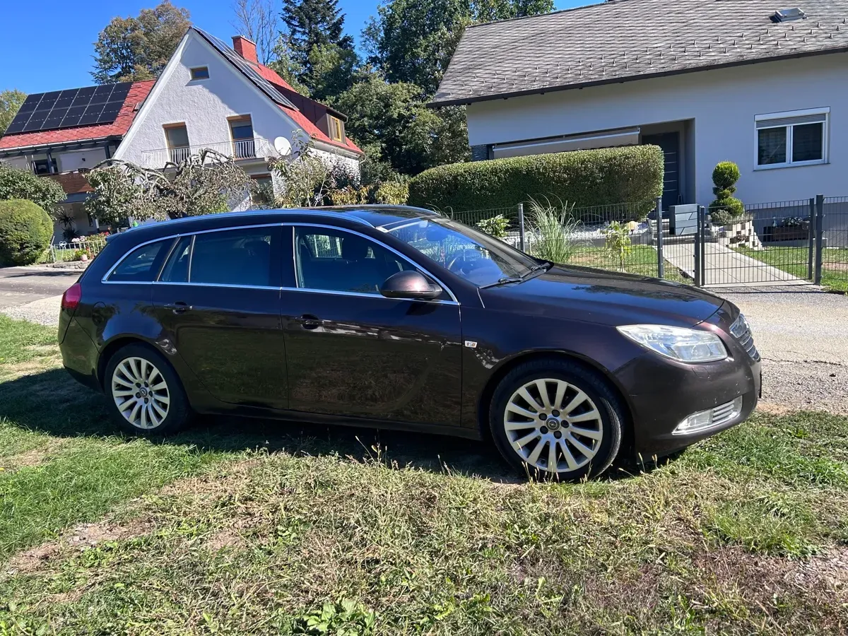 Opel Insignia 2012 photo 3