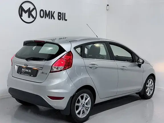 Ford Fiesta 2014 photo 3