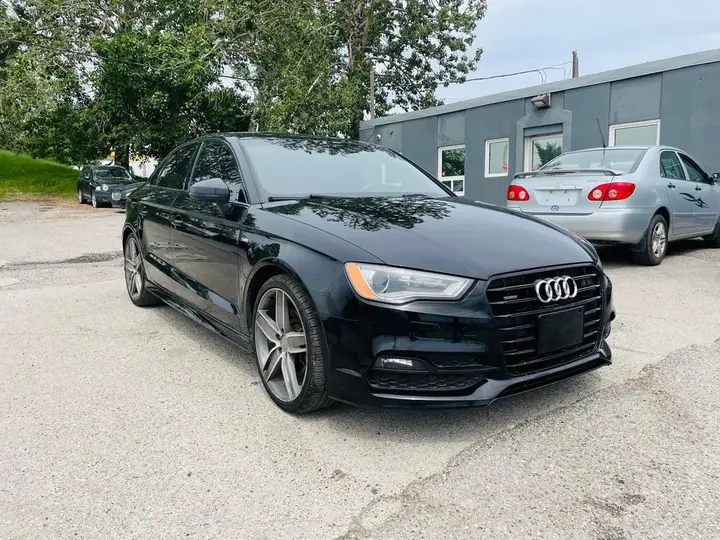 Audi A3 2016 photo 3