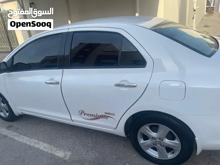 Toyota Yaris 2008 photo 4