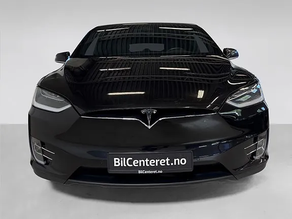 Tesla Model X 2018 photo 2