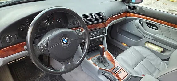 BMW 523I 1998 photo 4