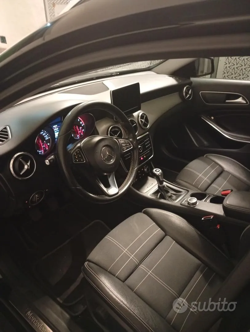 Mercedes-Benz Gla 180 2017 photo 5