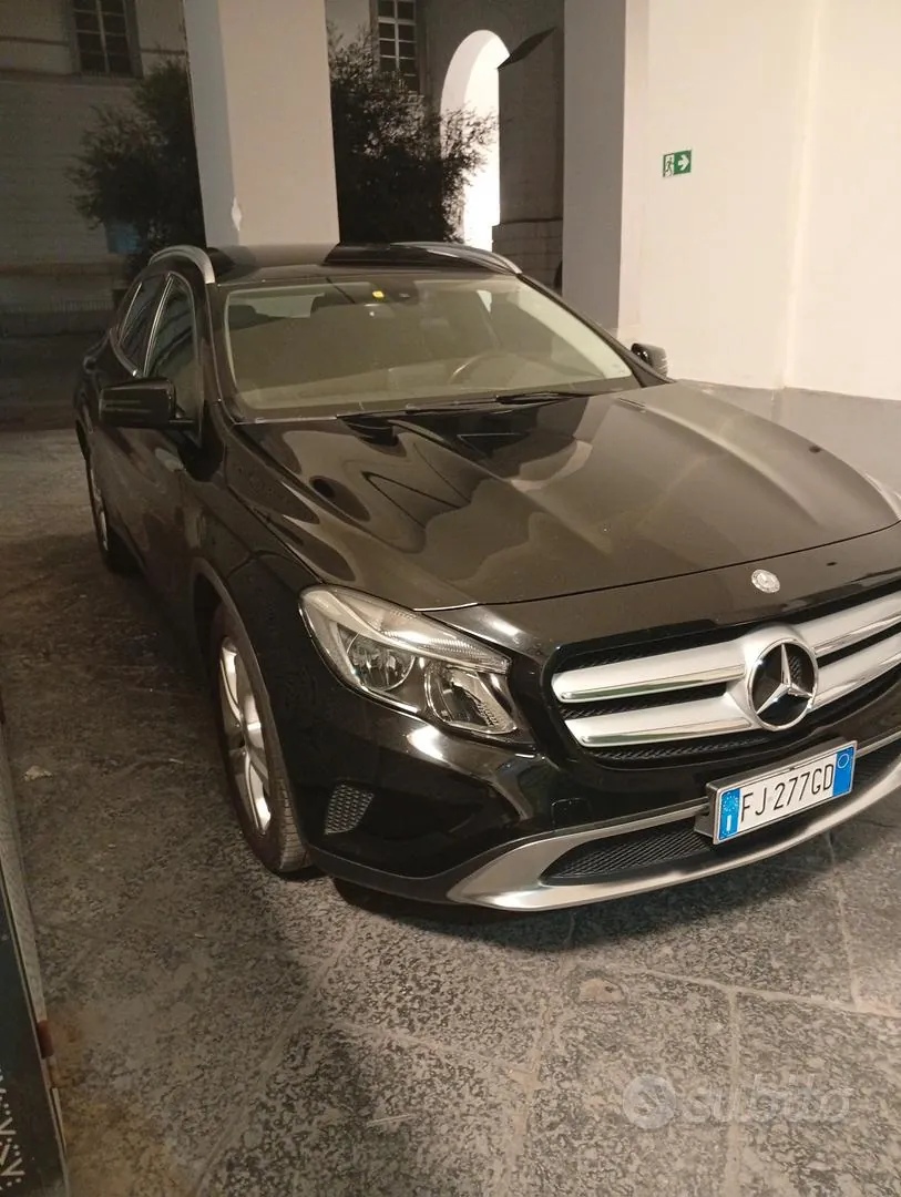 Mercedes-Benz Gla 180 2017 photo 3