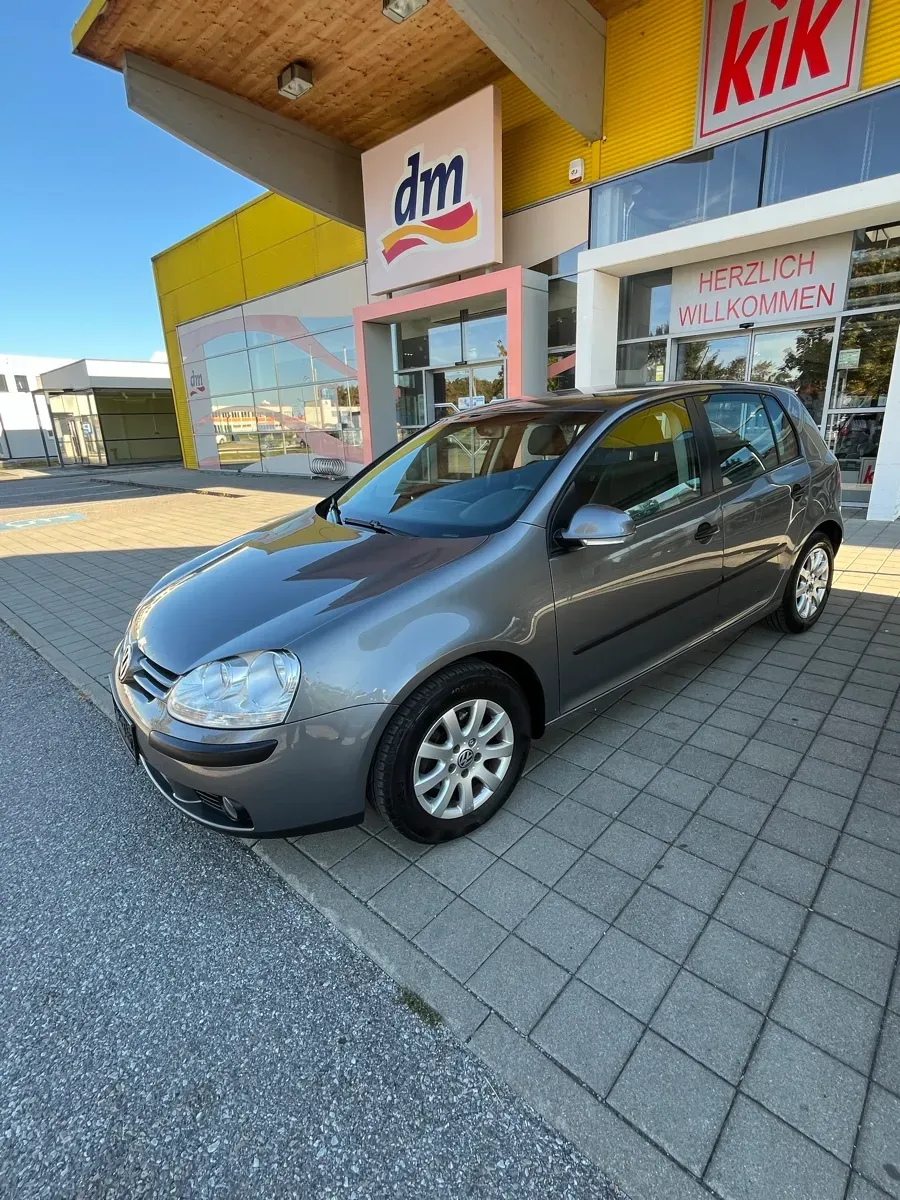 Volkswagen Golf 2007 photo 2