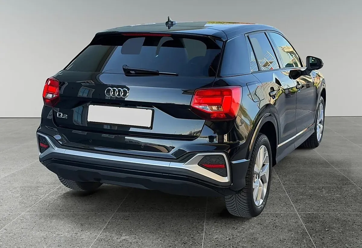 Audi Q2 2023 photo 2