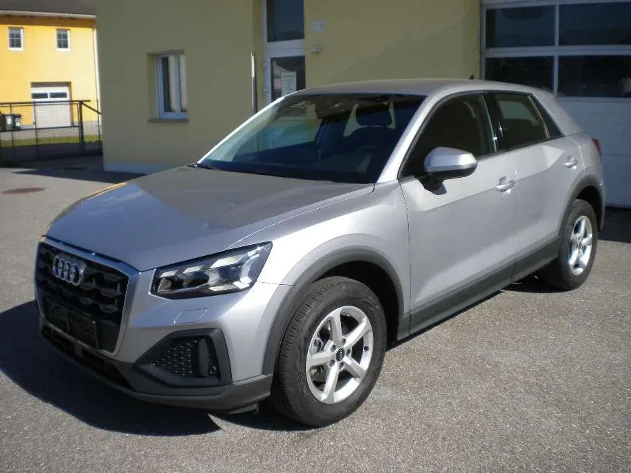 Audi Q2 2022 photo 2