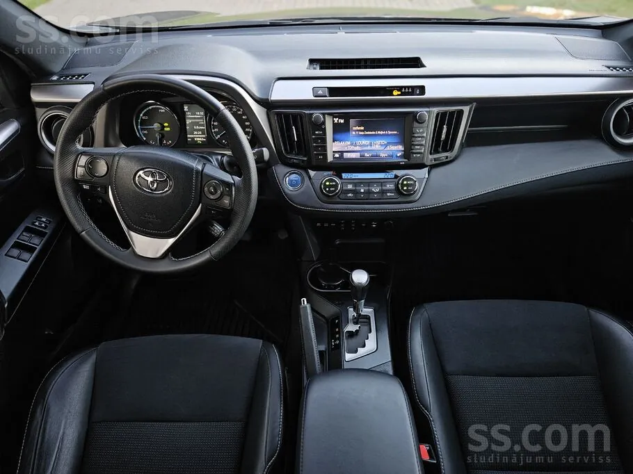 Toyota Rav4 2016 photo 5
