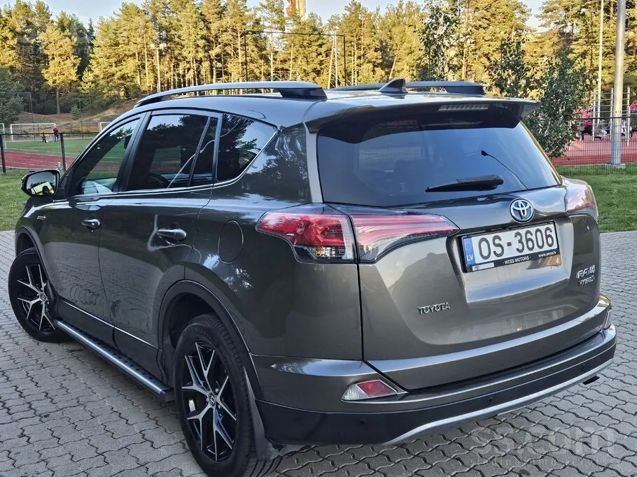 Toyota Rav4 2016 photo 3