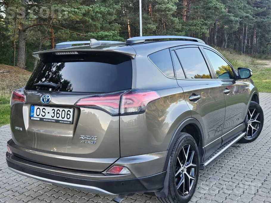 Toyota Rav4 2016 photo 4
