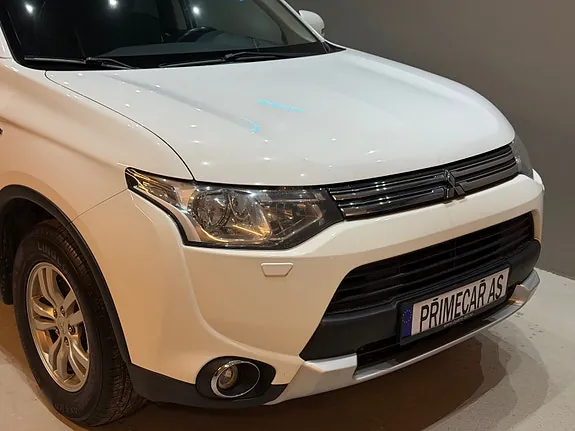 Mitsubishi Outlander 2015 photo 4