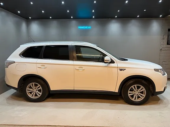 Mitsubishi Outlander 2015 photo 3
