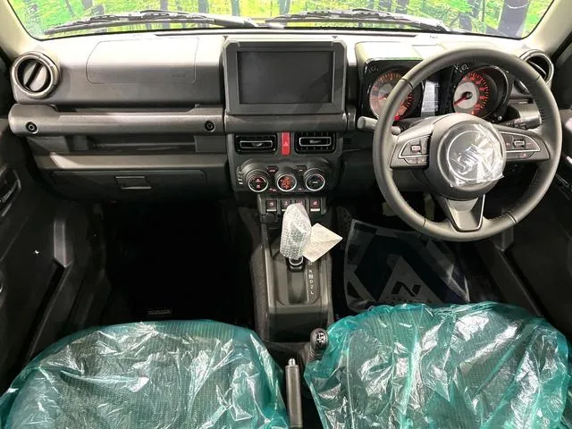 Suzuki Jimny 2025 photo 2