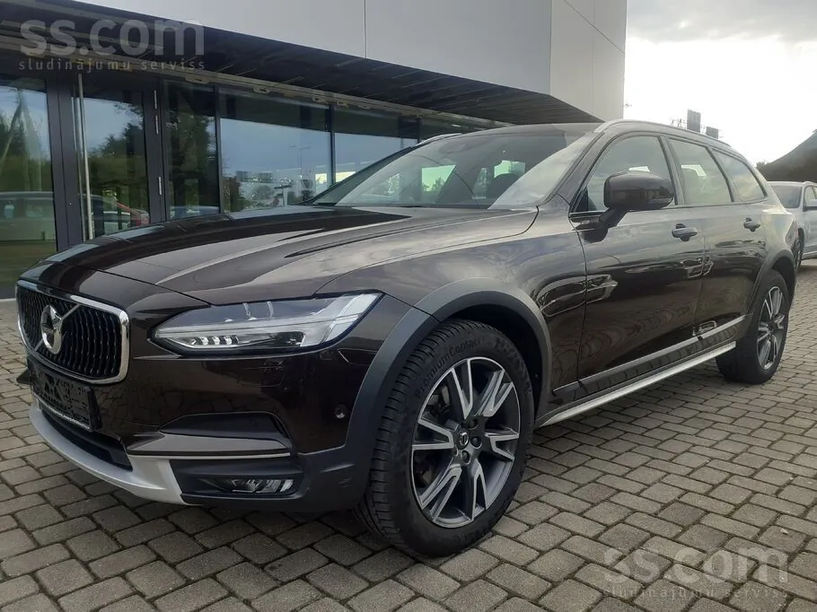 Volvo V90