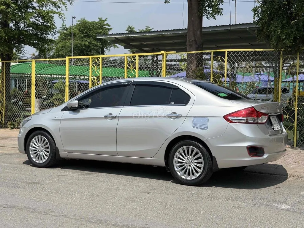 Suzuki Ciaz 2018 photo 3