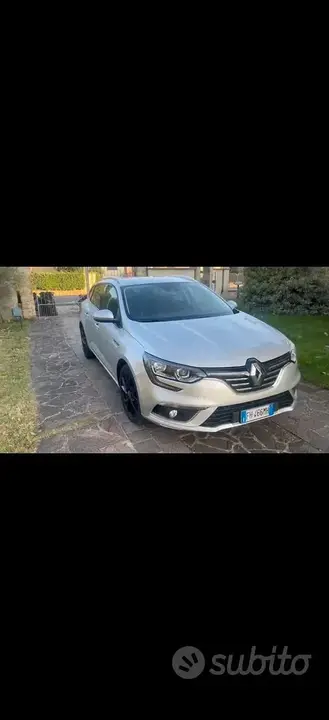 Renault Megane 2017 photo 2