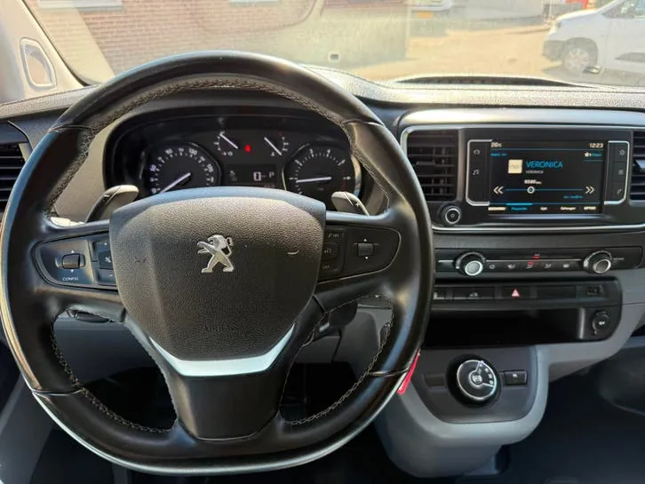 Peugeot Expert 2022 photo 3