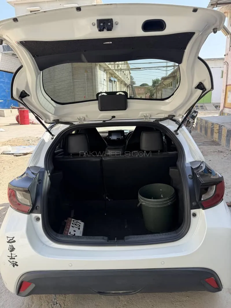 Toyota Yaris Hatchback