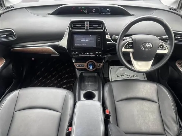 Toyota Prius 2016 photo 3