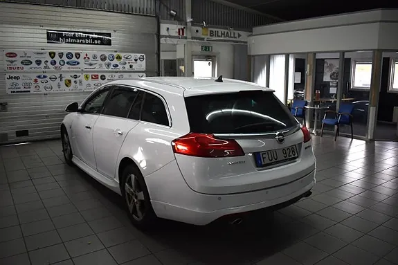 Opel Insignia 2012 photo 3