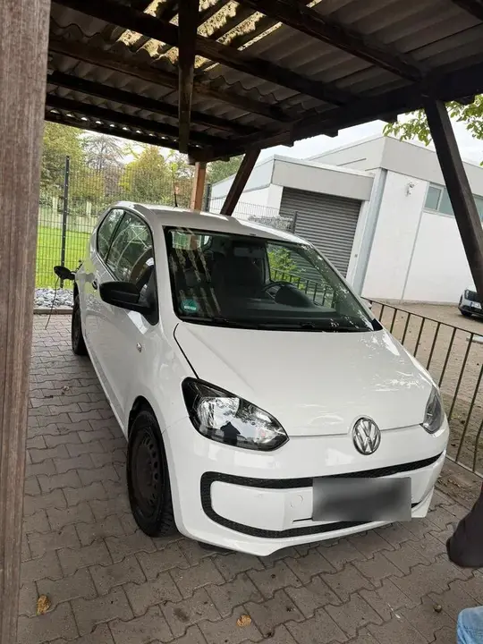 Volkswagen Up