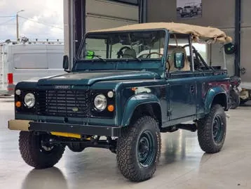 Land Rover Defender Type 90