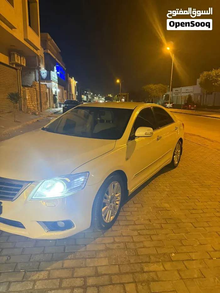 Toyota Aurion