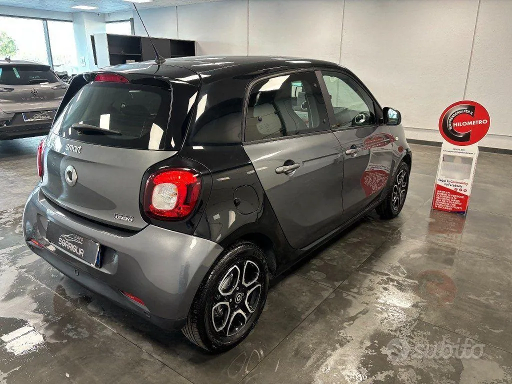 Smart Forfour 2018 photo 4