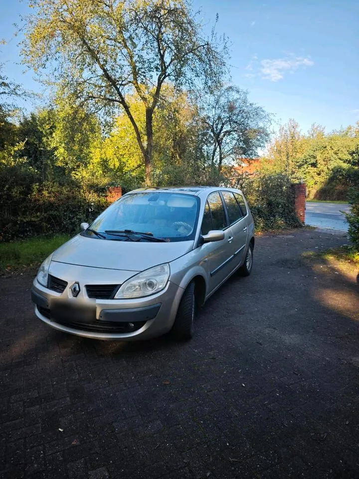 Renault Megane Scenic