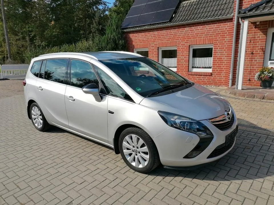 Opel Zafira Tourer