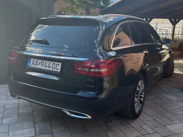 Mercedes-Benz C-Class 2020 photo 2