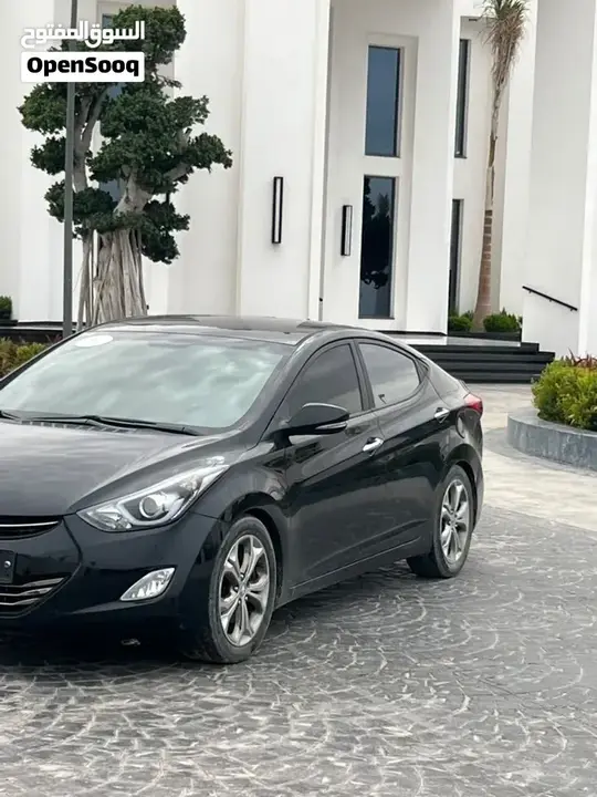 Hyundai Elantra 2013 photo 2
