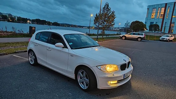 BMW 120I 2008 photo 3