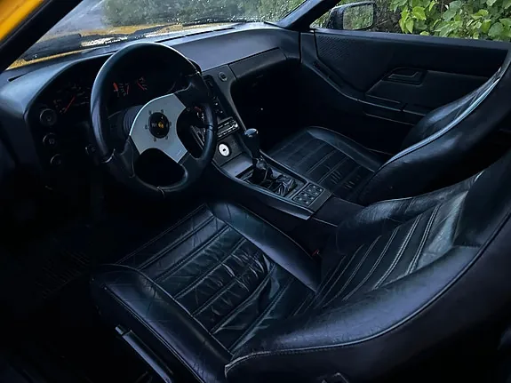 Porsche 928 1980 photo 5