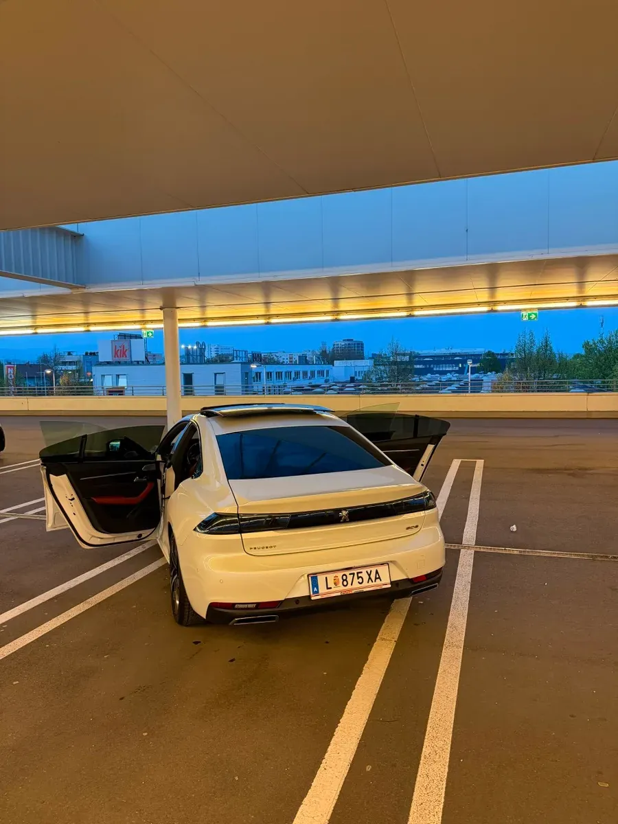 Peugeot 508 2021 photo 3