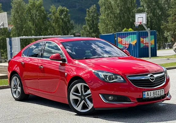 Opel Insignia 2014 photo 2