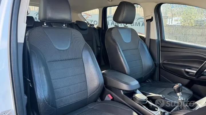Ford Kuga 2014 photo 4