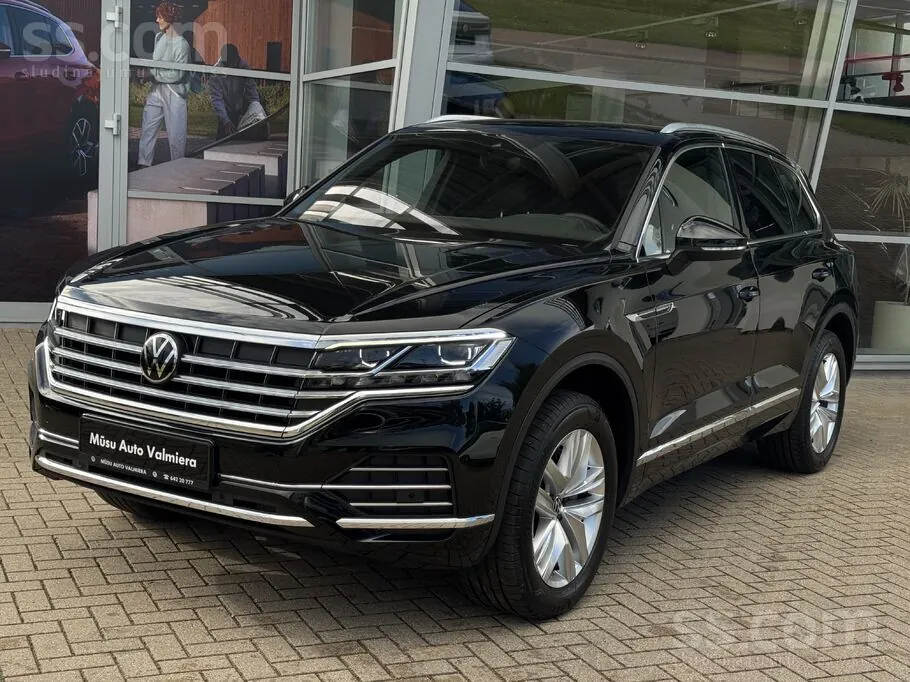 Volkswagen Touareg 2023 photo 3