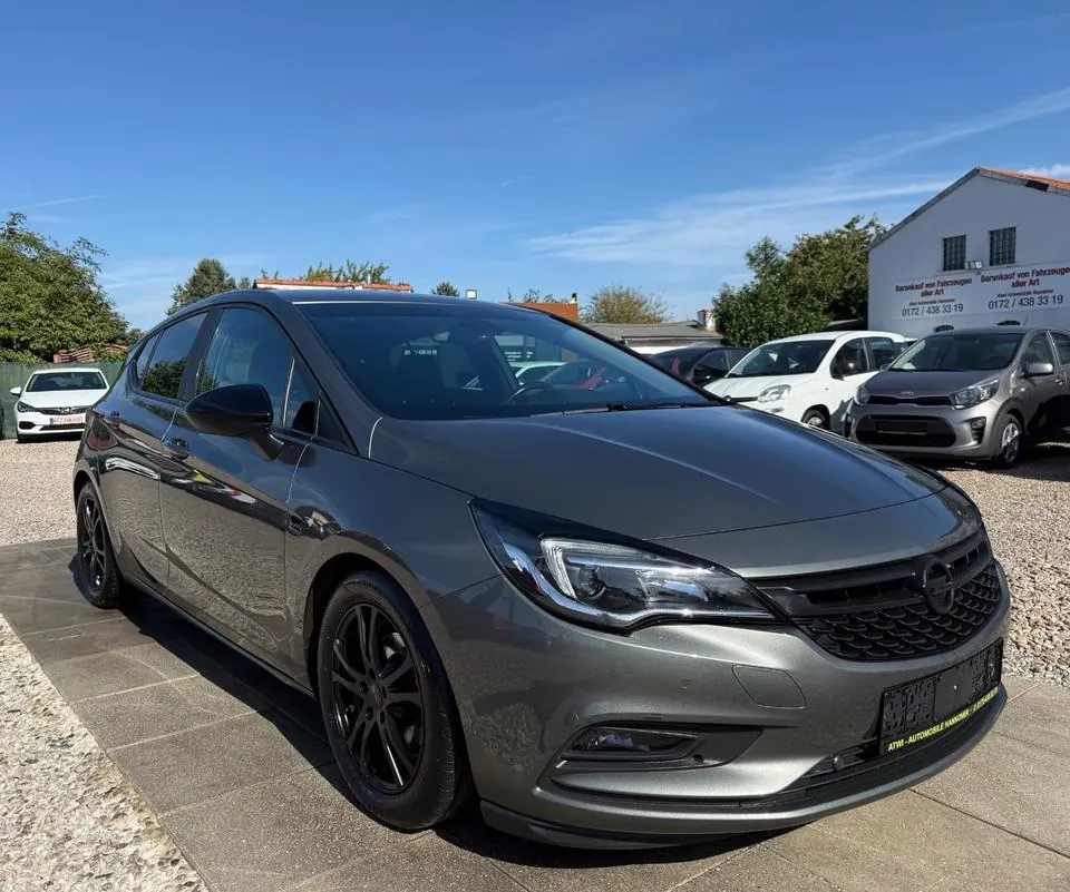 Opel Astra K