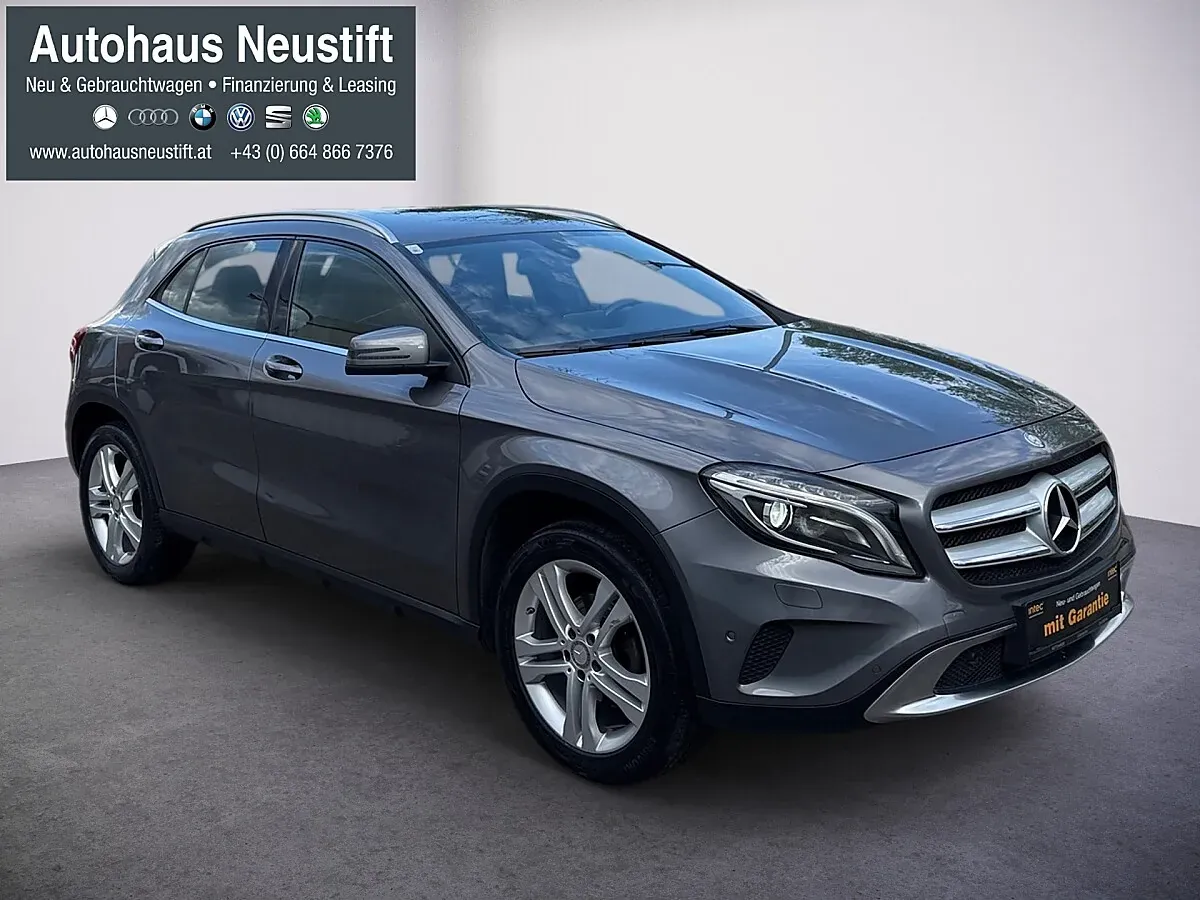 Mercedes-Benz Gla Class 2015 photo 2