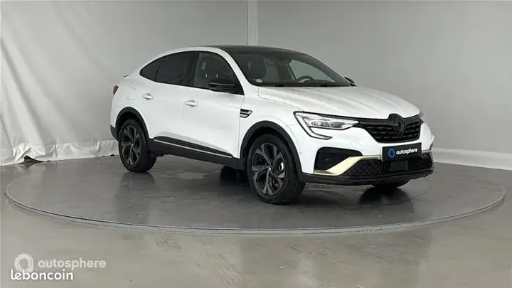 Renault Arkana 2023 photo 3