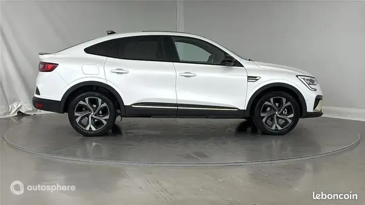 Renault Arkana 2023 photo 4