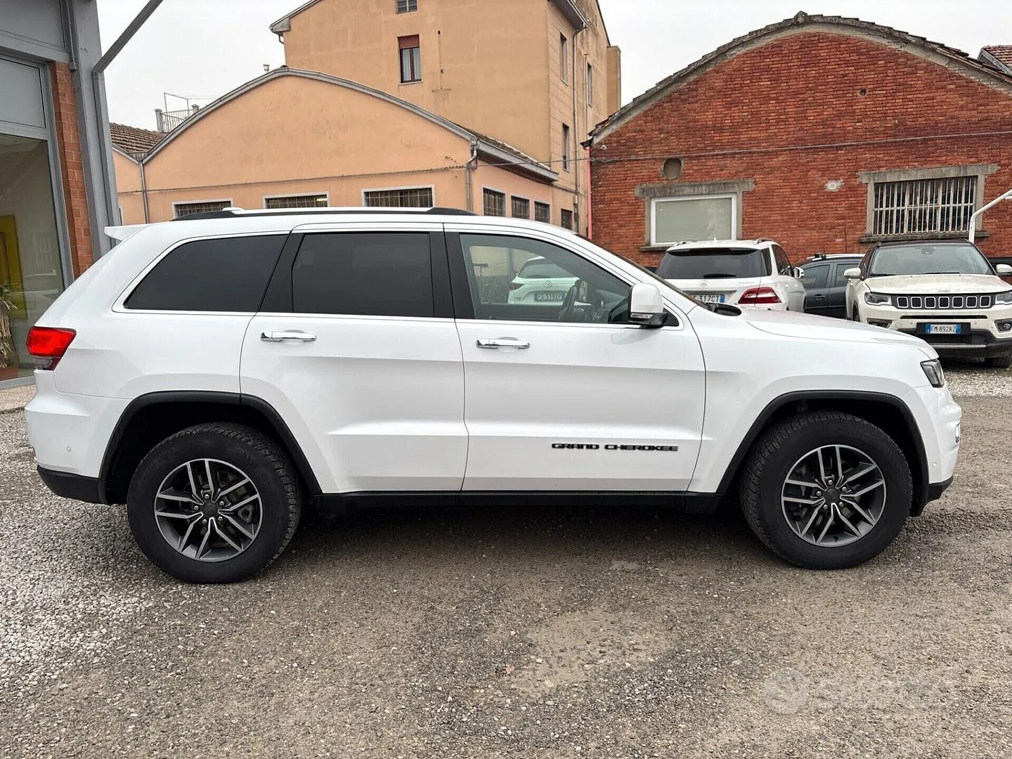 Jeep Grand Cherokee 2019 photo 4
