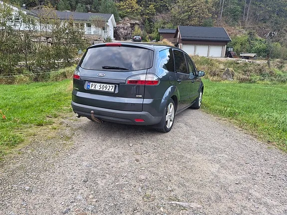Ford S-Max 2008 photo 4