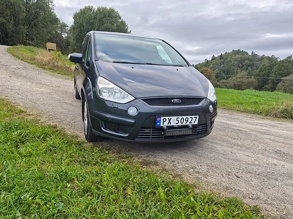 Ford S-Max 2008 photo 2