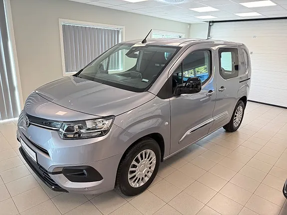 Toyota Proace City 2022 photo 3